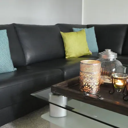Luxus-fewo Eagle Direkt Am Golfplatz Mit Garage Und Terrasse Daire