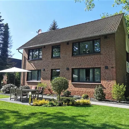 Luxus-fewo Eagle Direkt Am Golfplatz Mit Garage Und Terrasse * Wiesmoor